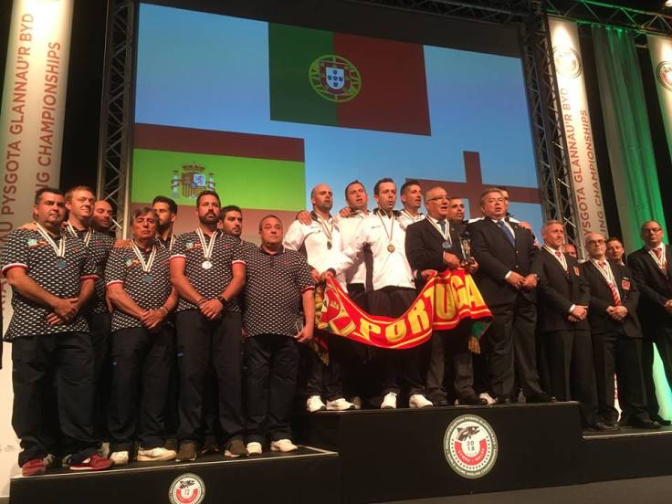 podium hommes equipe